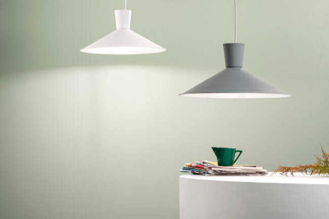 AINUR: UNA LAMPADA IN STILE INDUSTRIALE