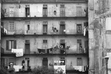 milano_casa_ringhiera