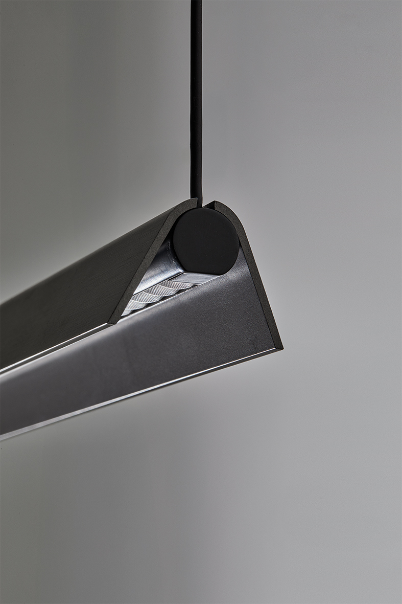 DAISHO PRO - SOSPENSIONE ORIZZONTALE N/TI LED 42W IP20 3000K CRI90 - immagine 5