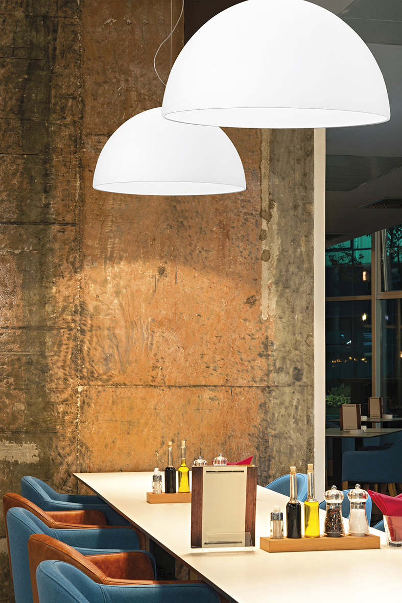 ISAKO - SOSPENSIONE CROMO/PARALUME VETRO BIANCO SATINATO E27 IP20 40CM - immagine 2