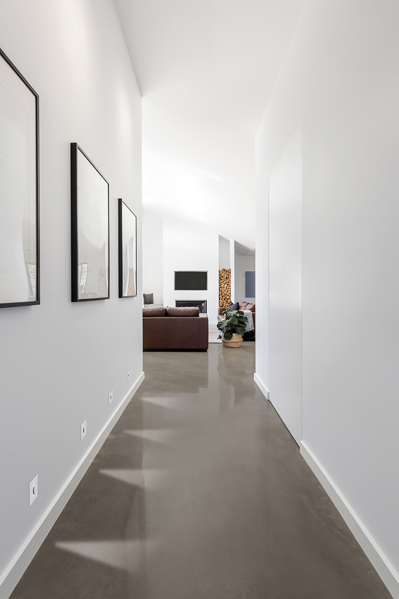 REQ - SEGNAPASSO VERTICALE BIANCO LED 2,5W 20° IP20 3000K CRI90 - immagine 2
